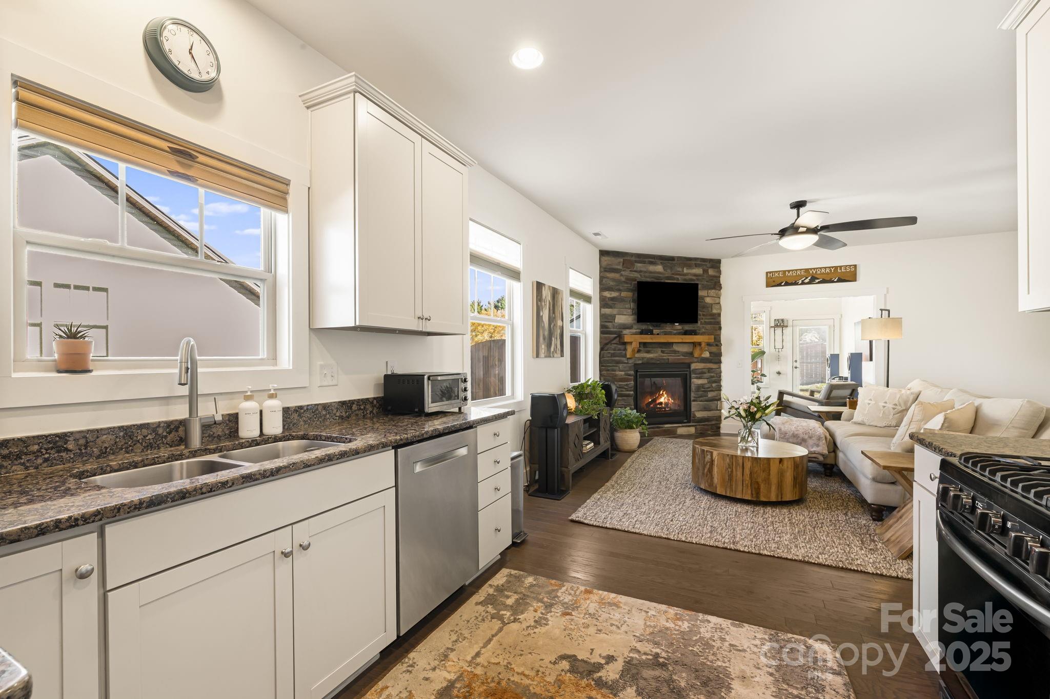 Maple Trace - Residential