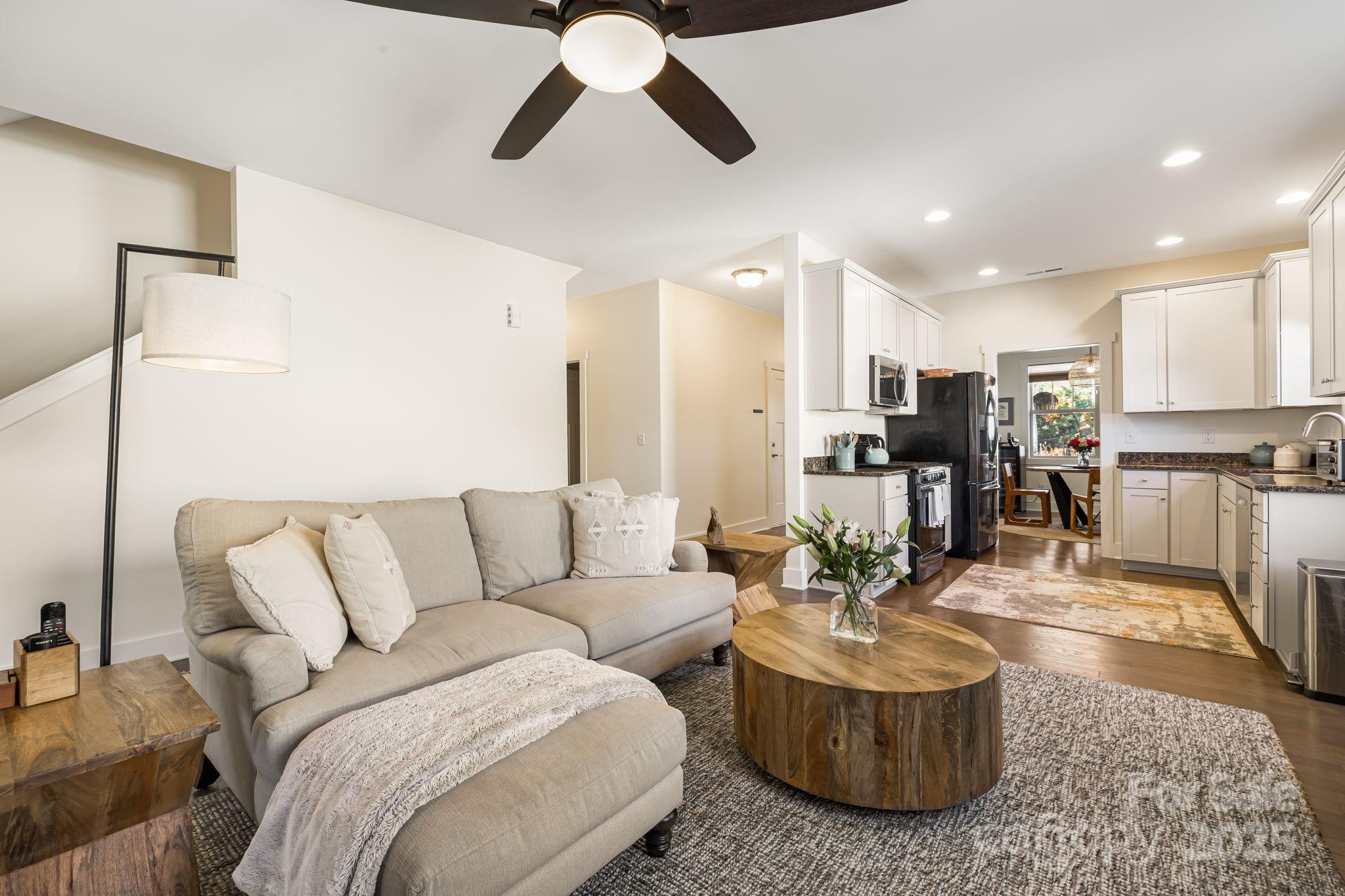 Maple Trace - Residential