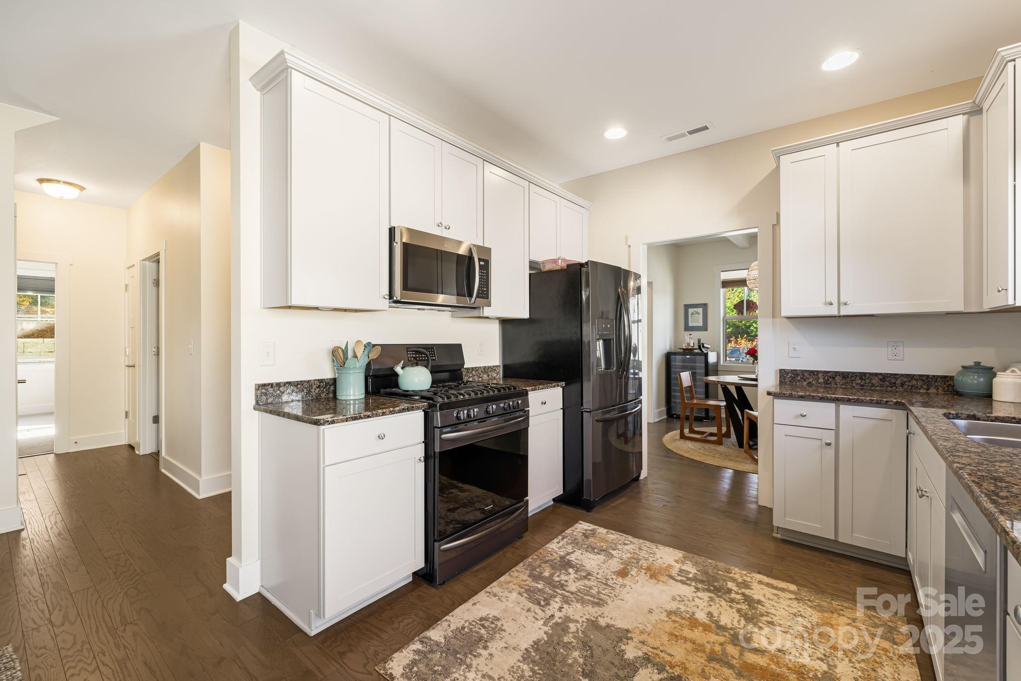 Maple Trace - Residential