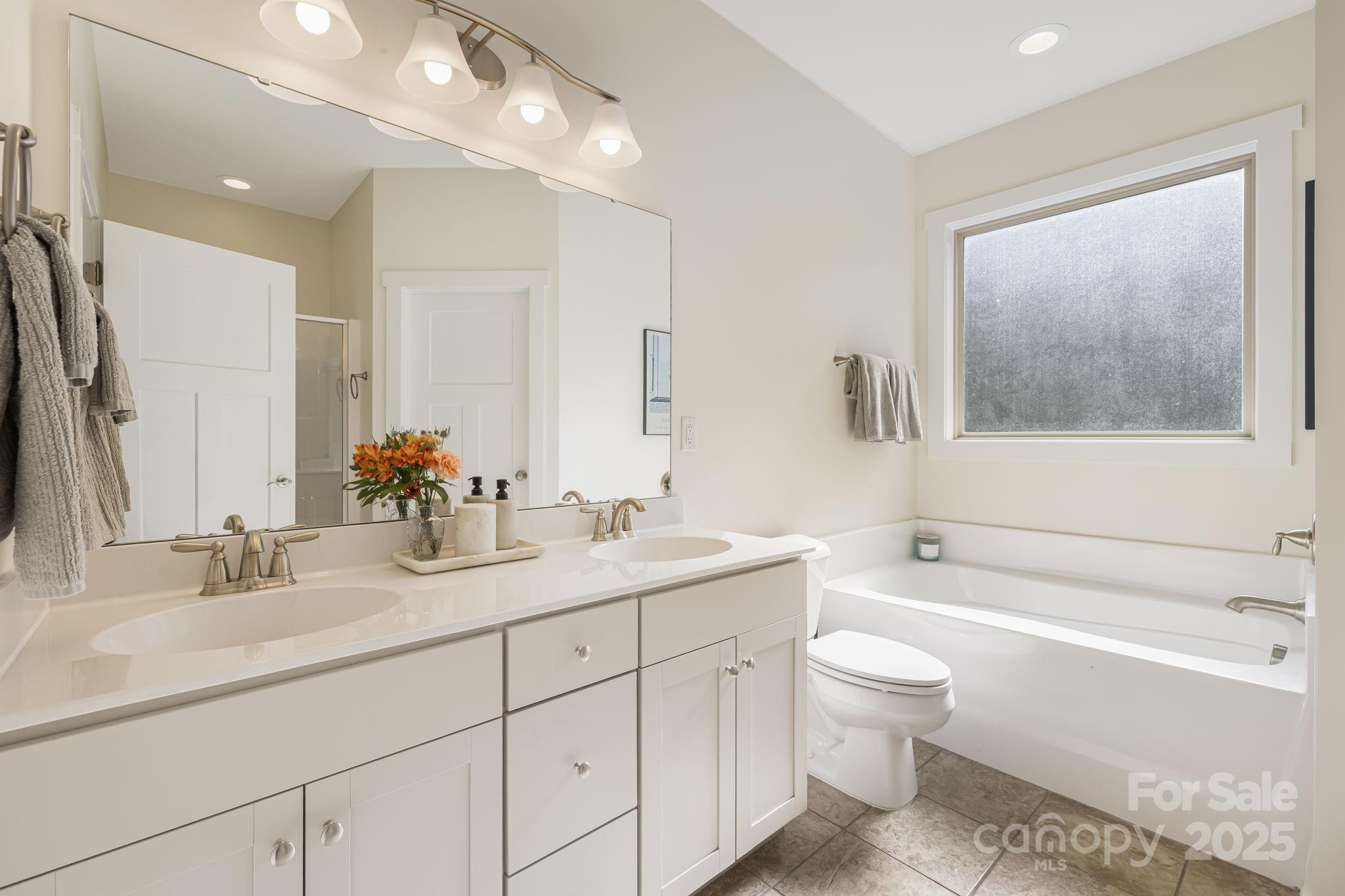 Maple Trace - Residential