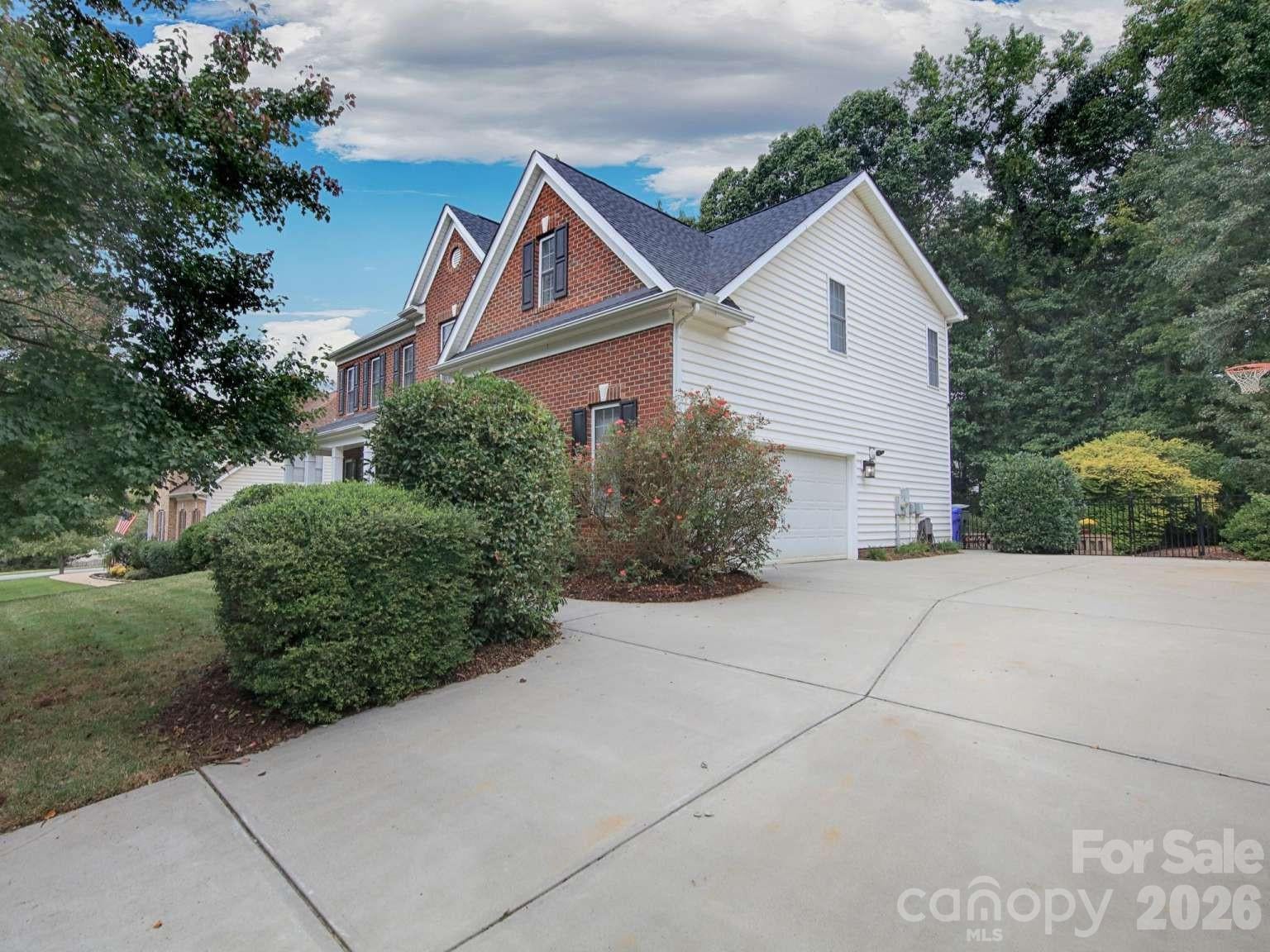 166 Laurel Glen Drive