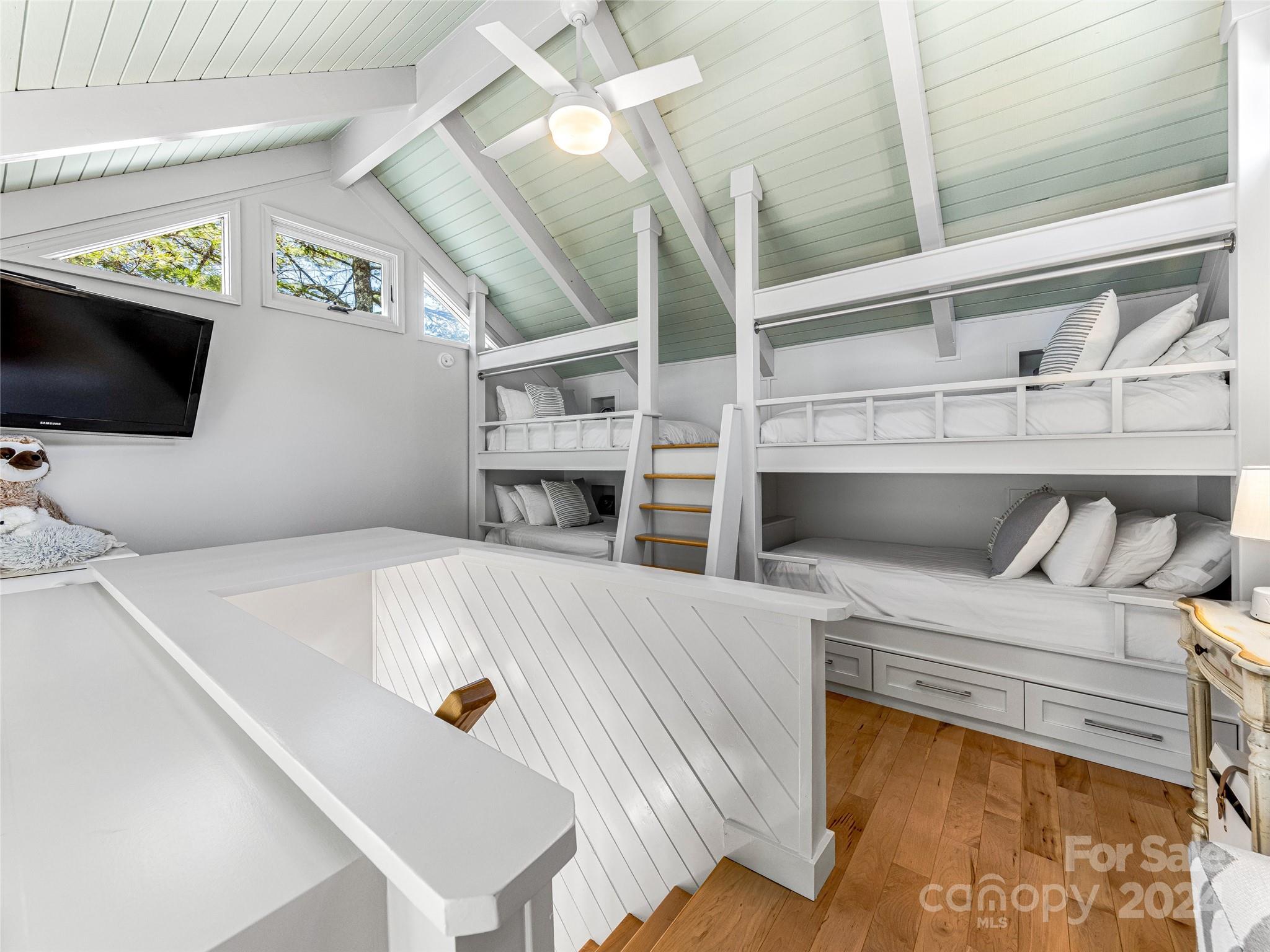 Lake Toxaway Estates - Residential