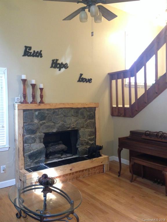 Country Oaks - Residential