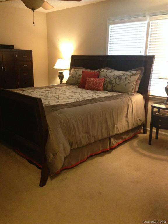 Country Oaks - Residential