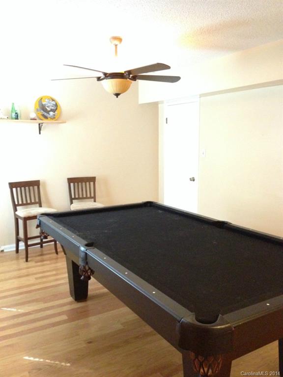 Country Oaks - Residential