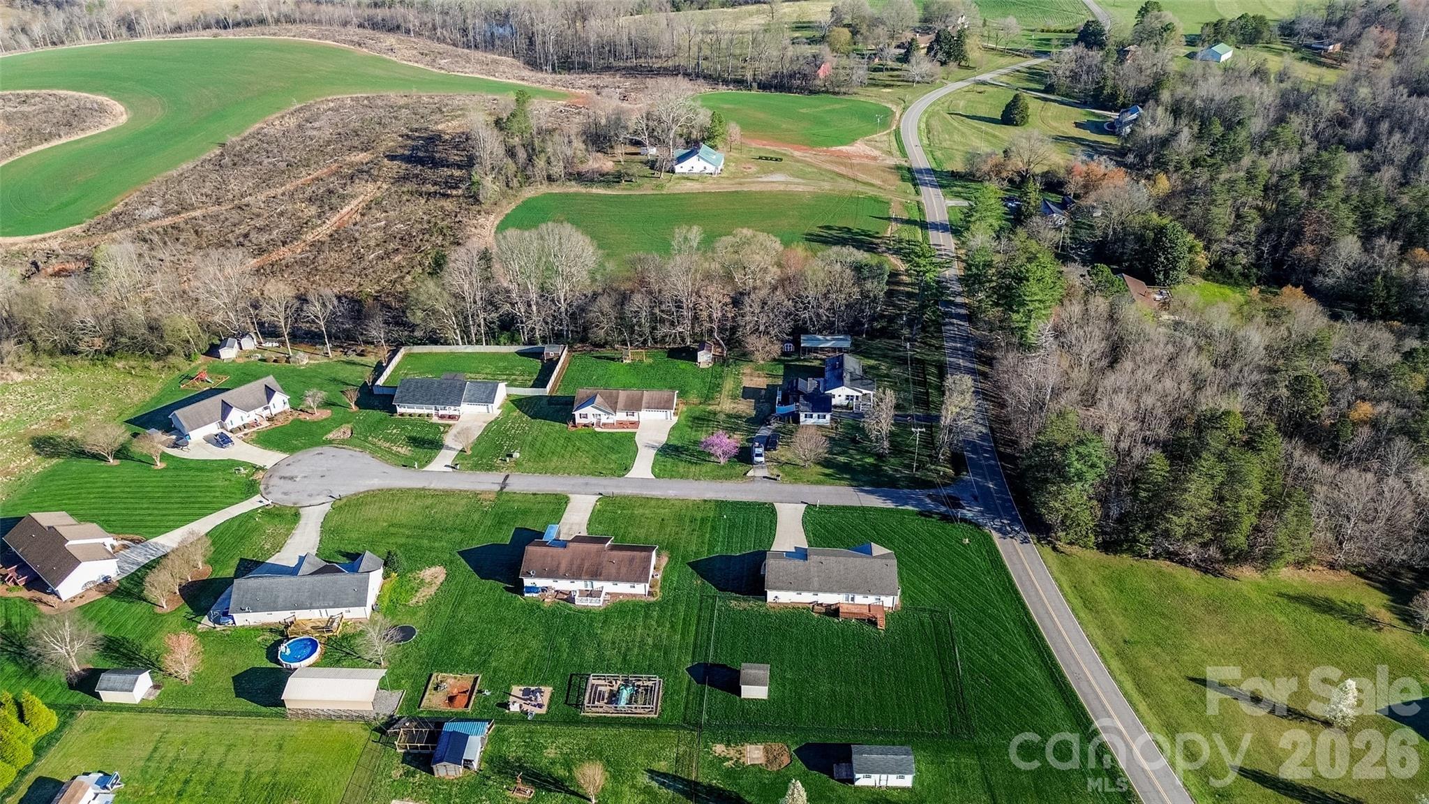 112 Chimney Ridge Lane