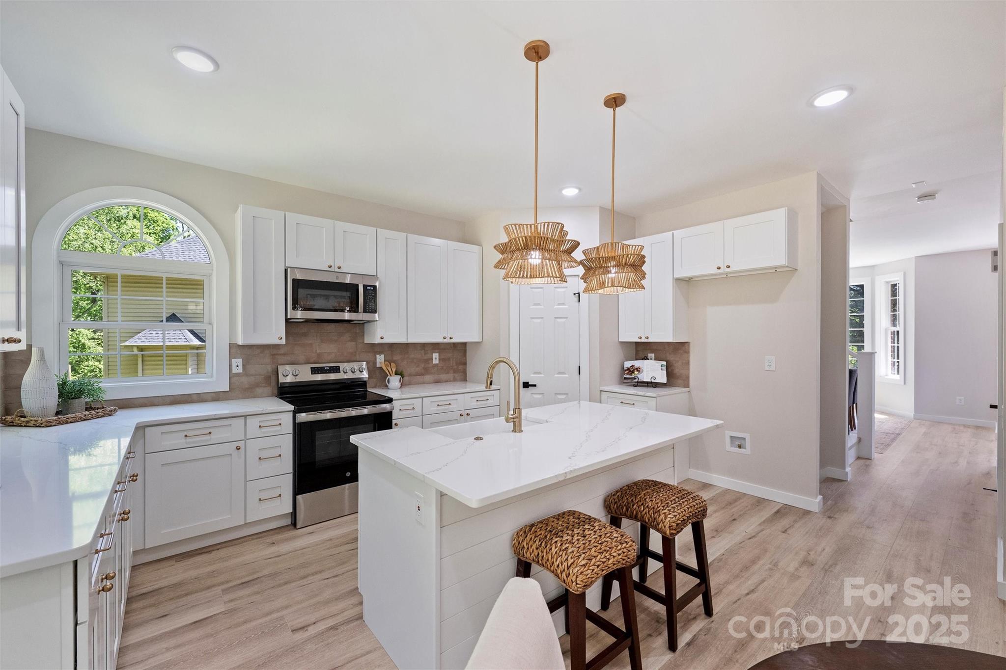 Royal Oaks - Residential