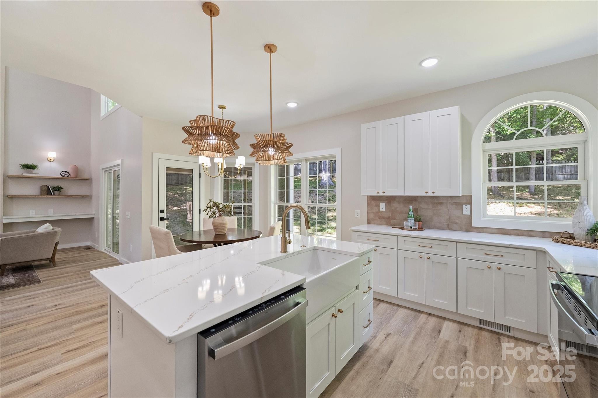 Royal Oaks - Residential