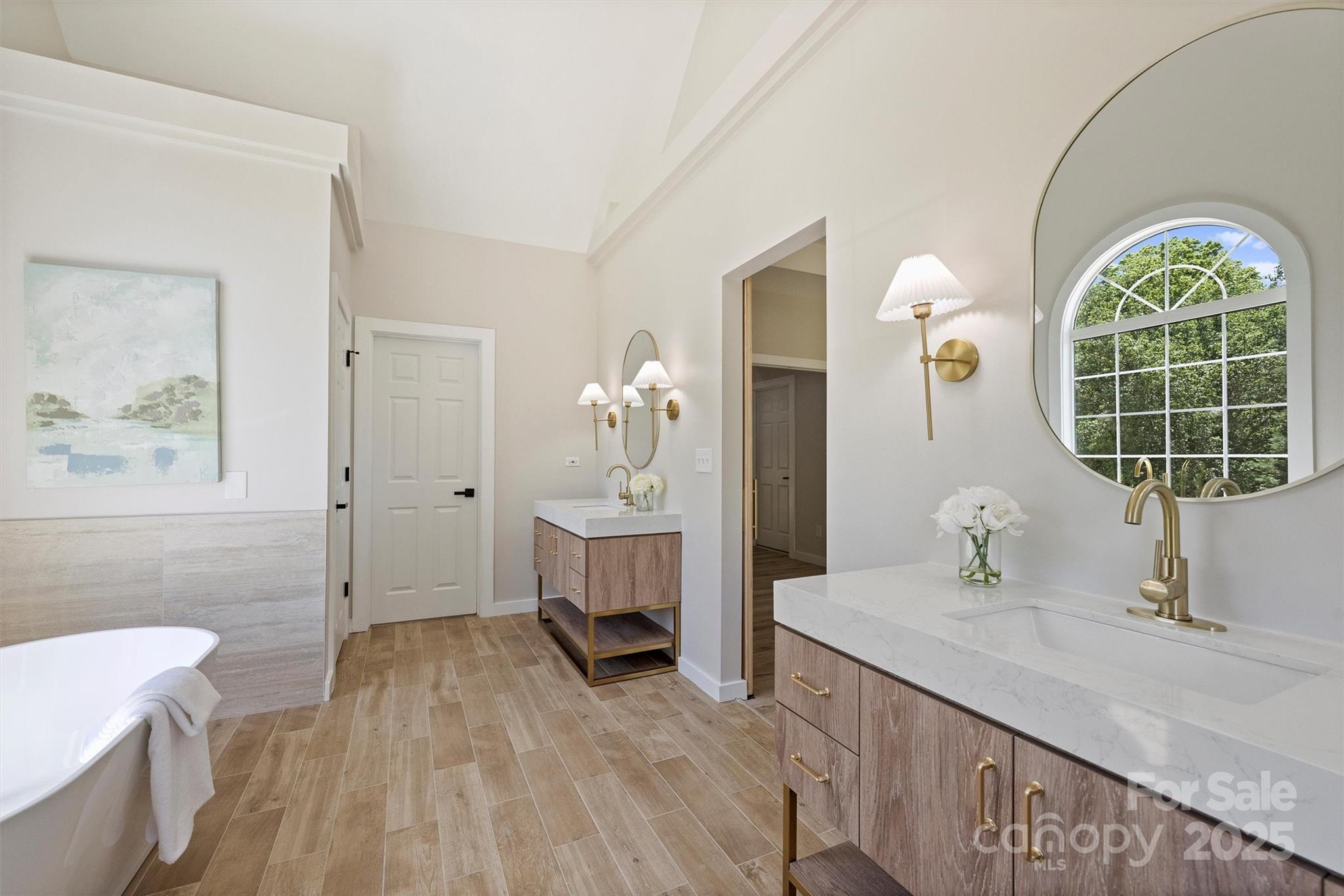 Royal Oaks - Residential