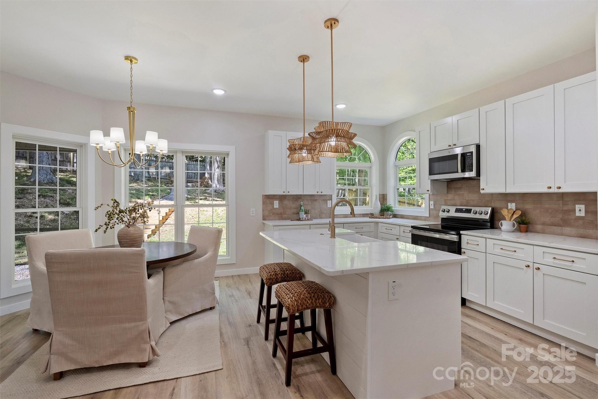 Royal Oaks - Residential