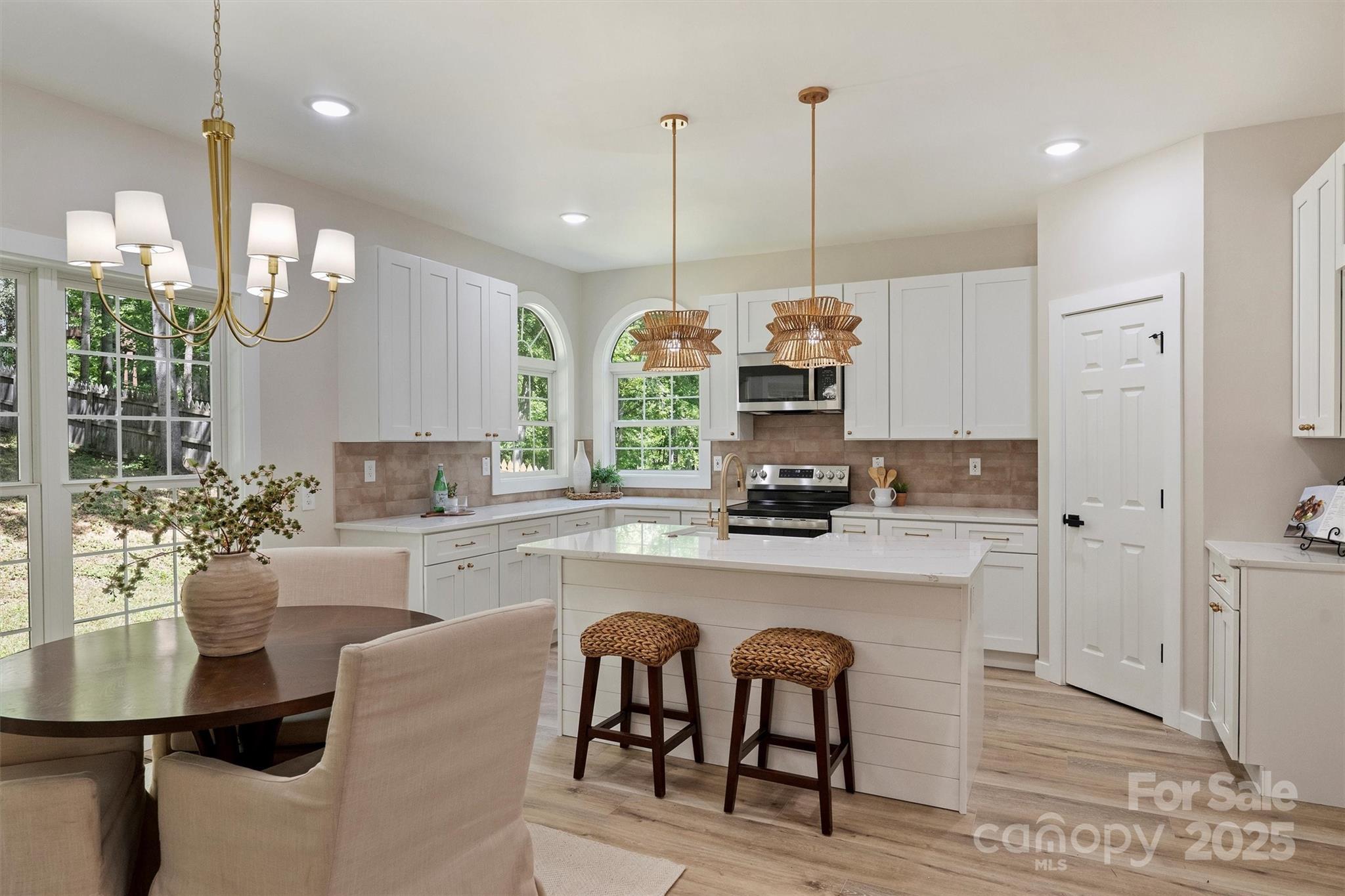 Royal Oaks - Residential