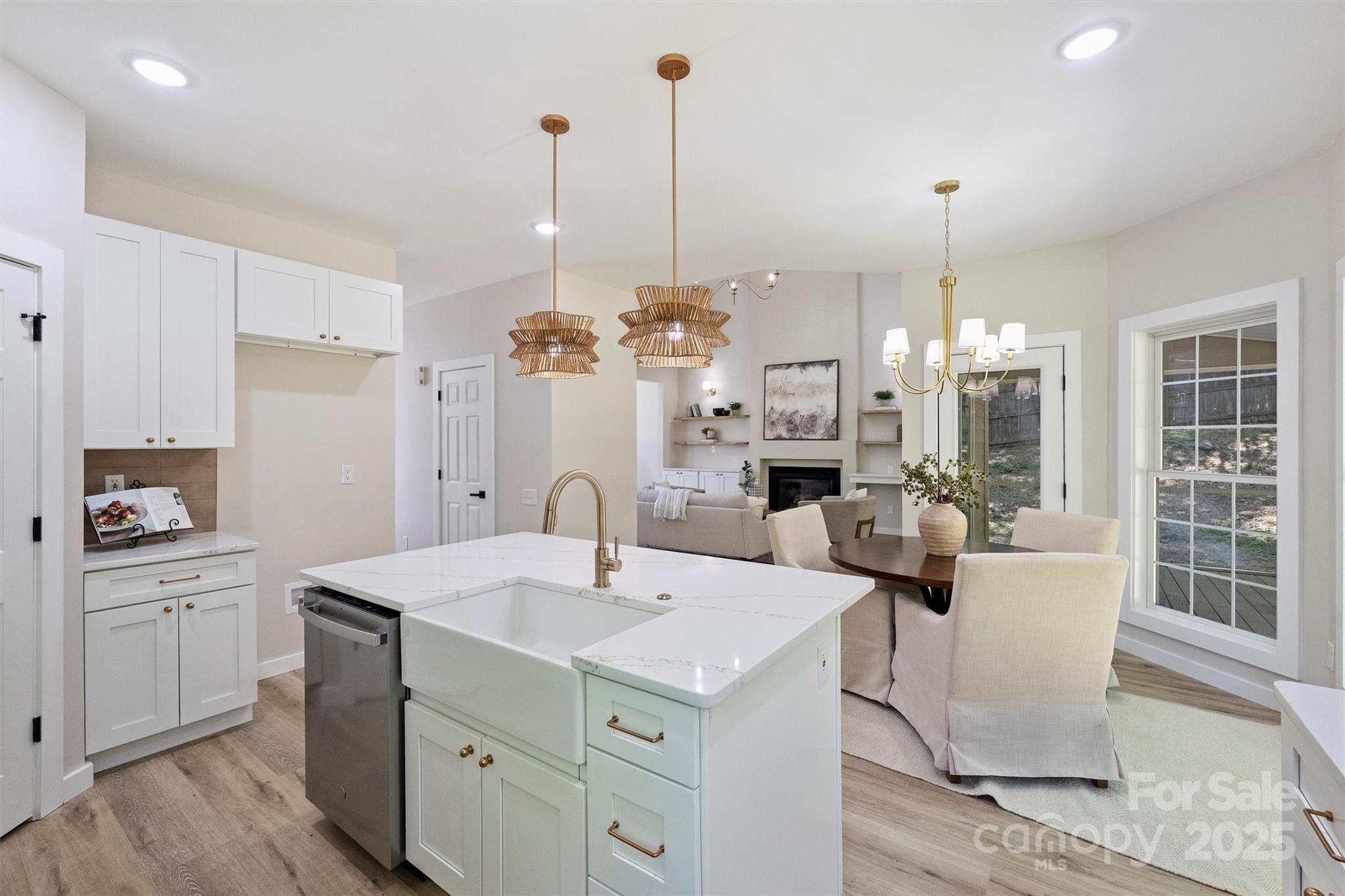 Royal Oaks - Residential