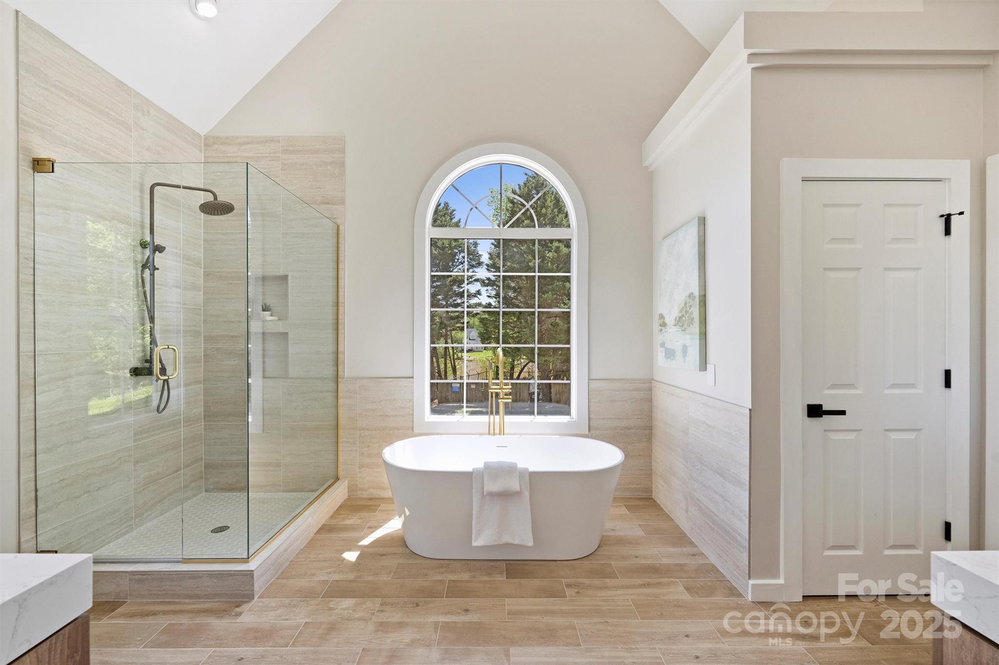 Royal Oaks - Residential