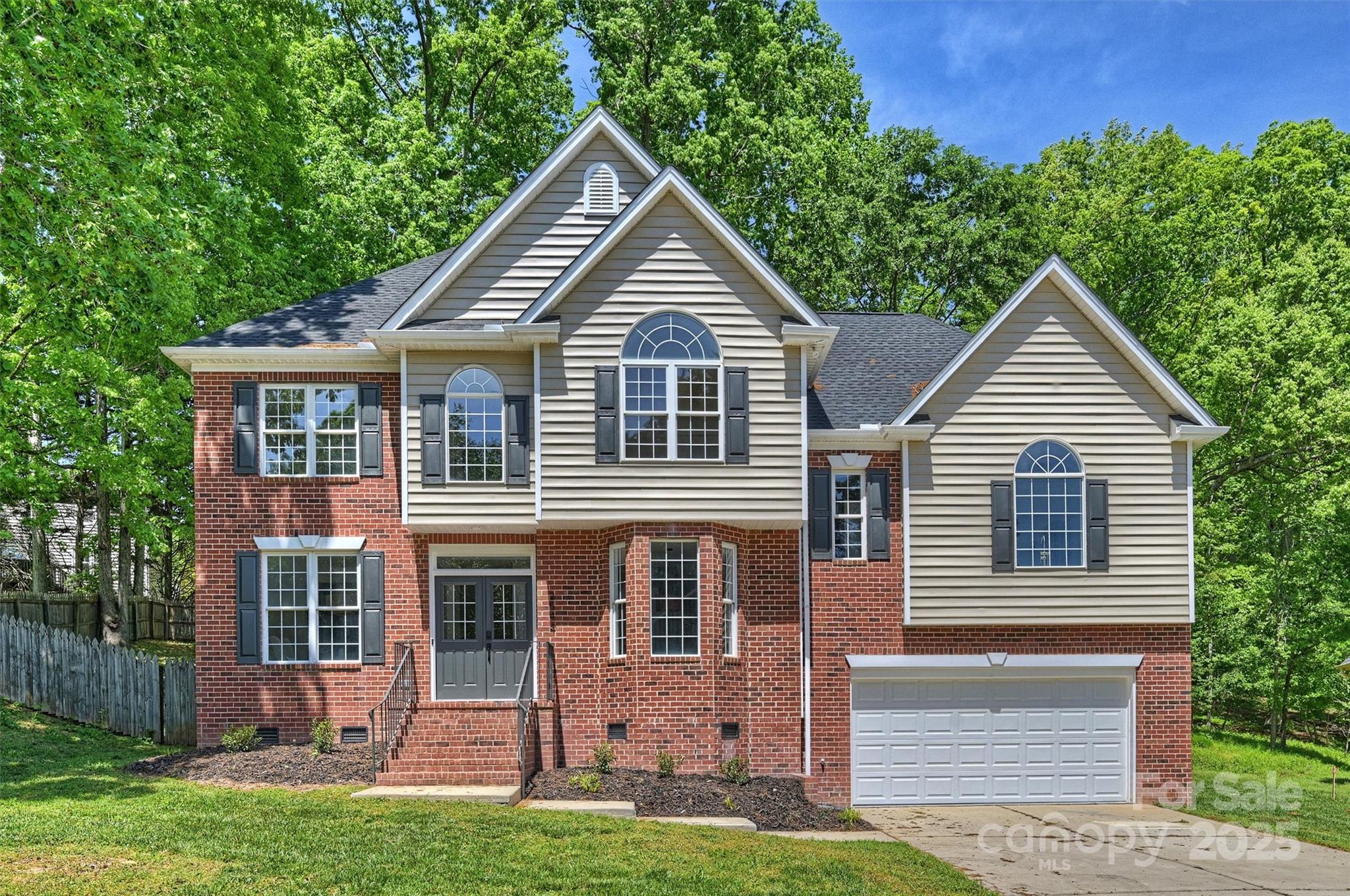 Royal Oaks - Residential