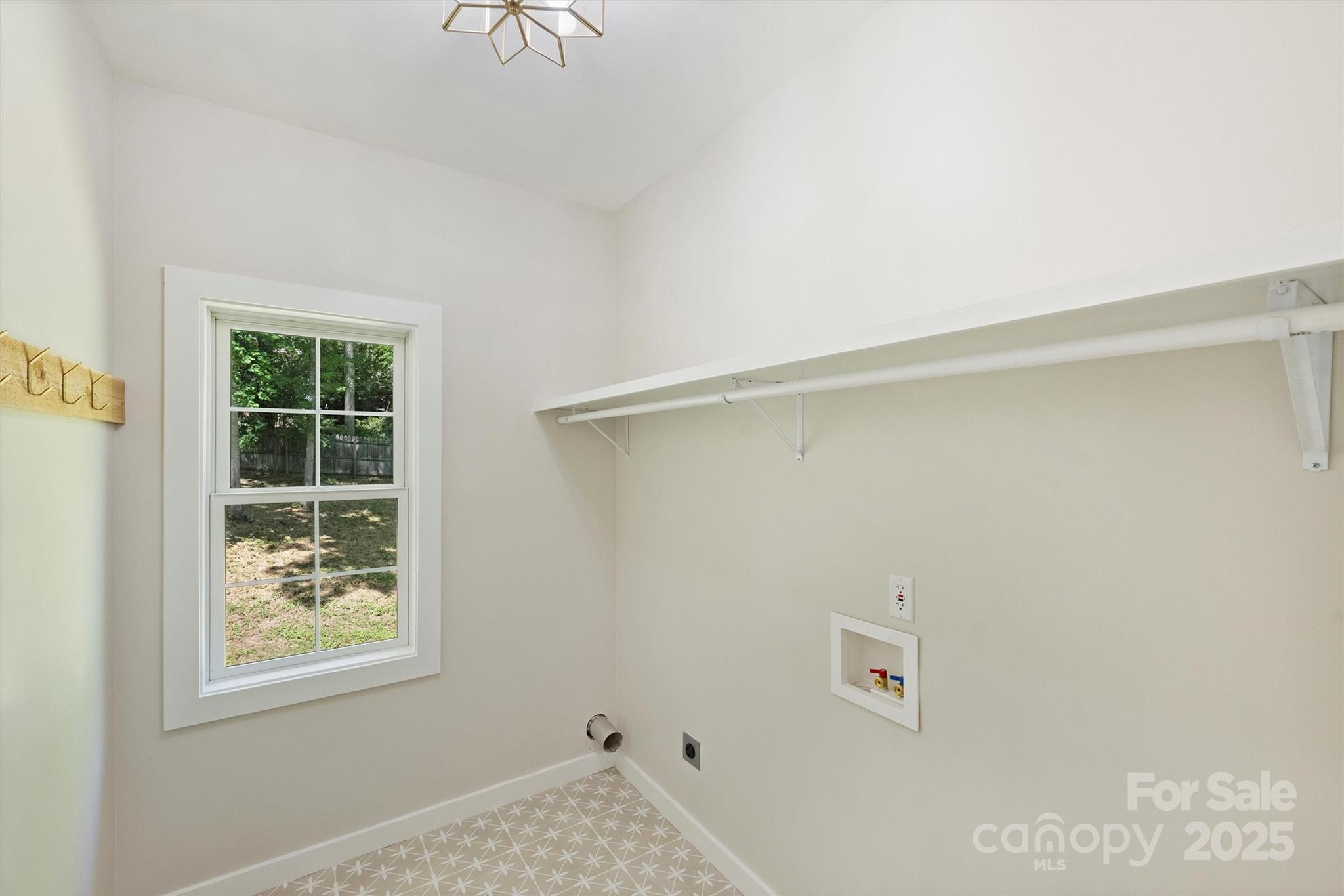 Royal Oaks - Residential