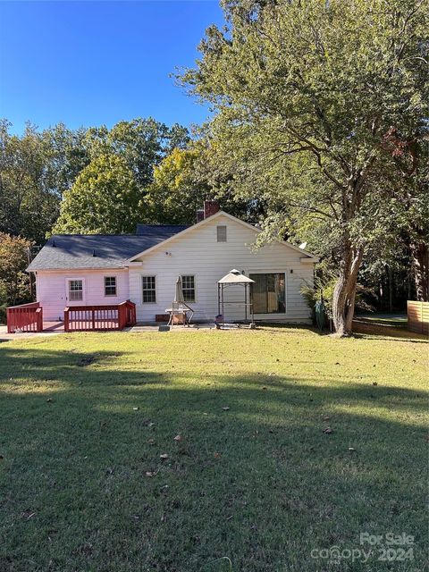 A home in Fort Mill