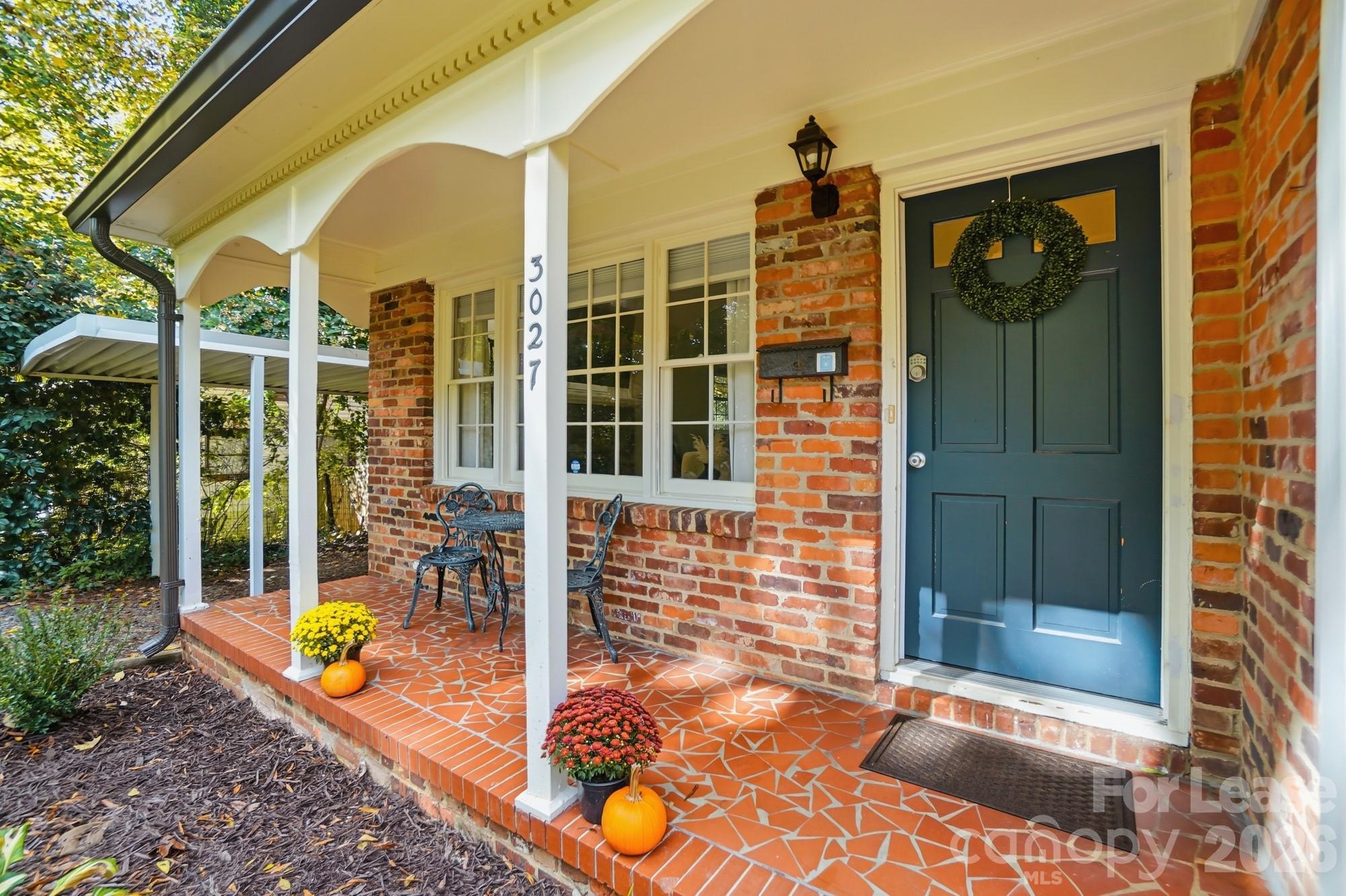 Country Club Heights - Residential Lease