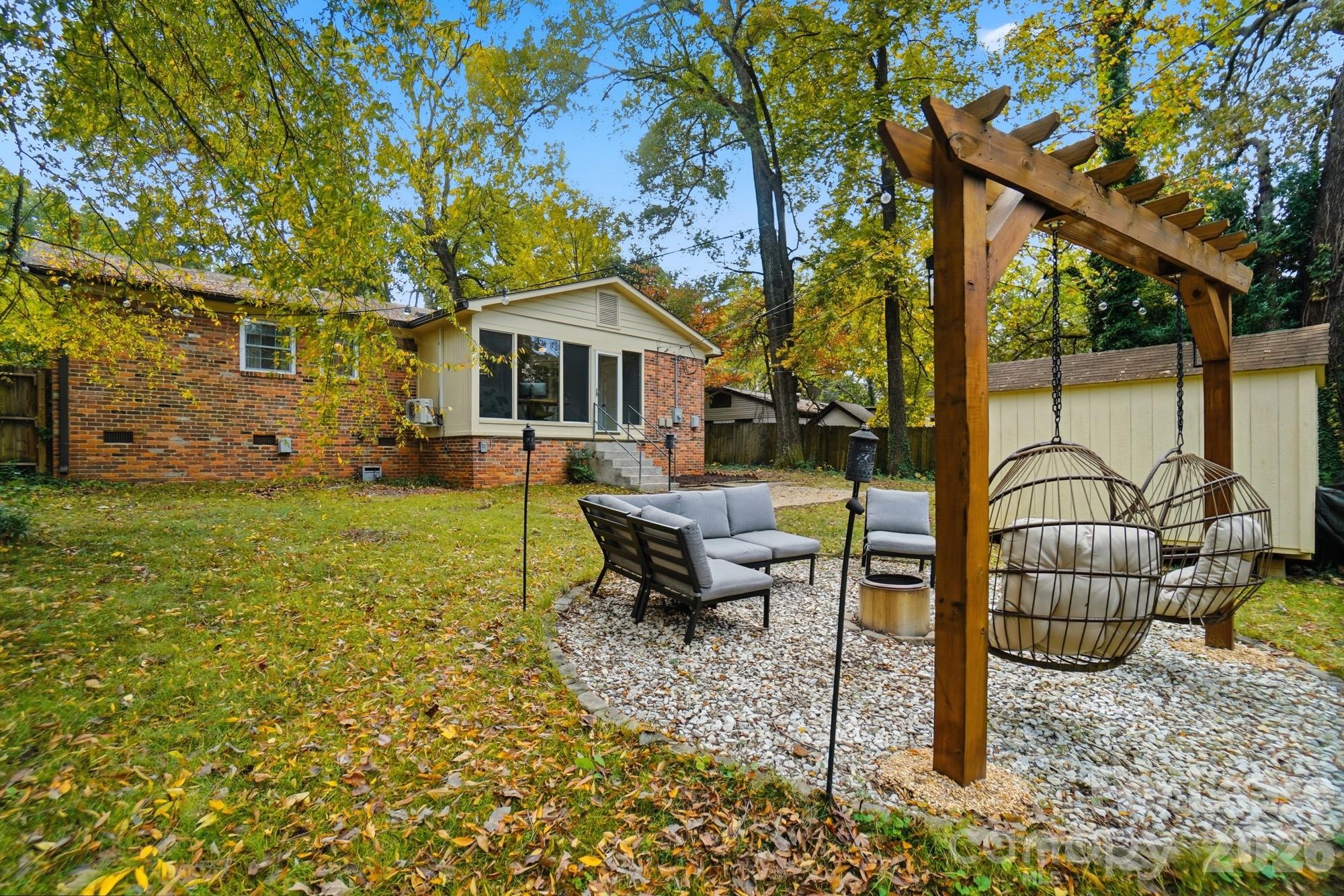 Country Club Heights - Residential Lease