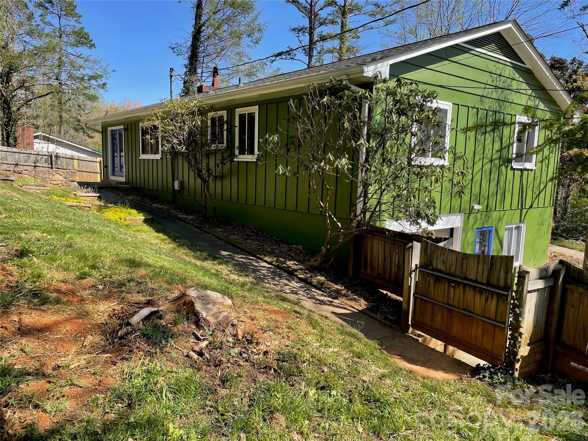 Woodland Hills - Residential