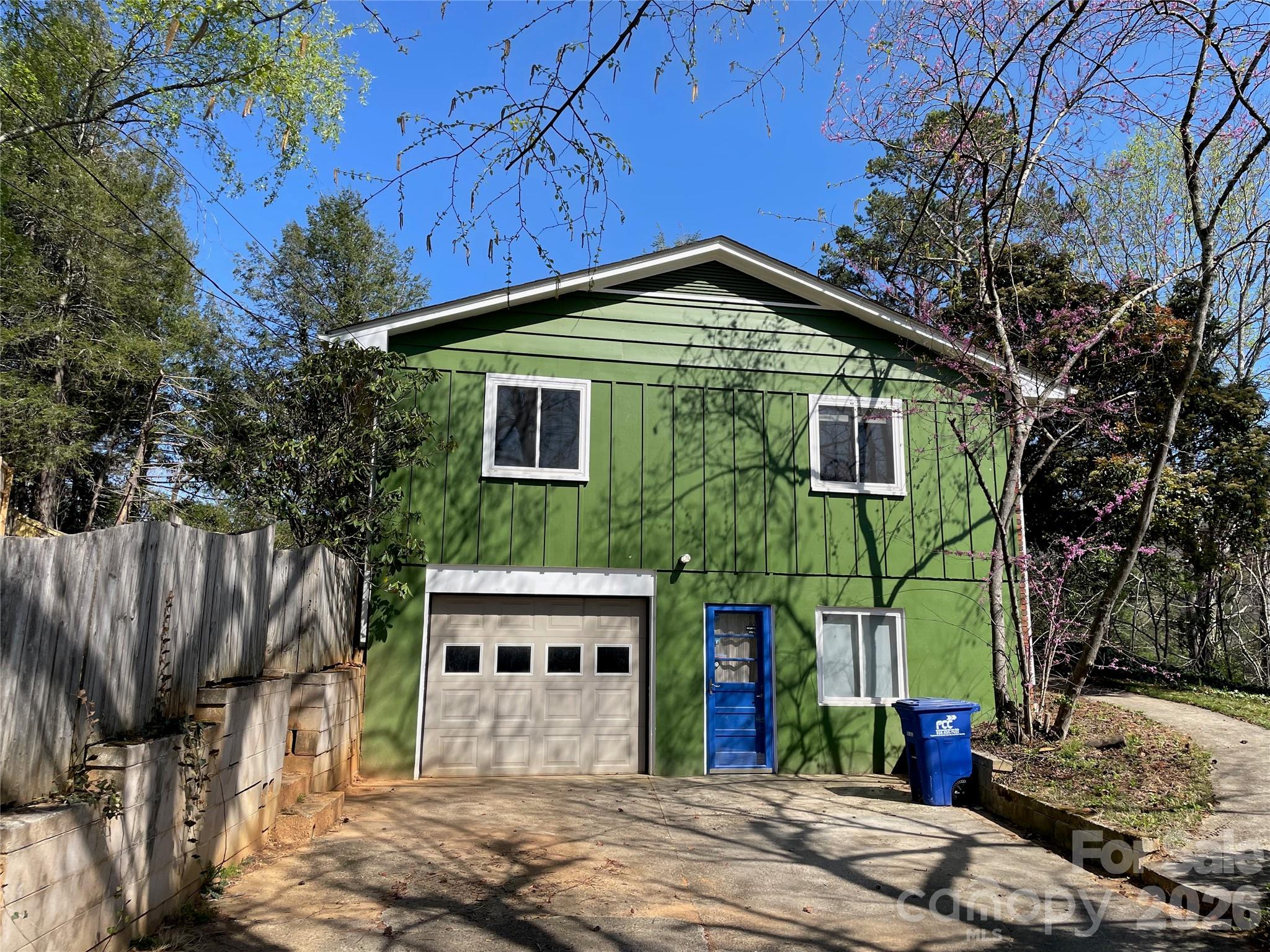 Woodland Hills - Residential