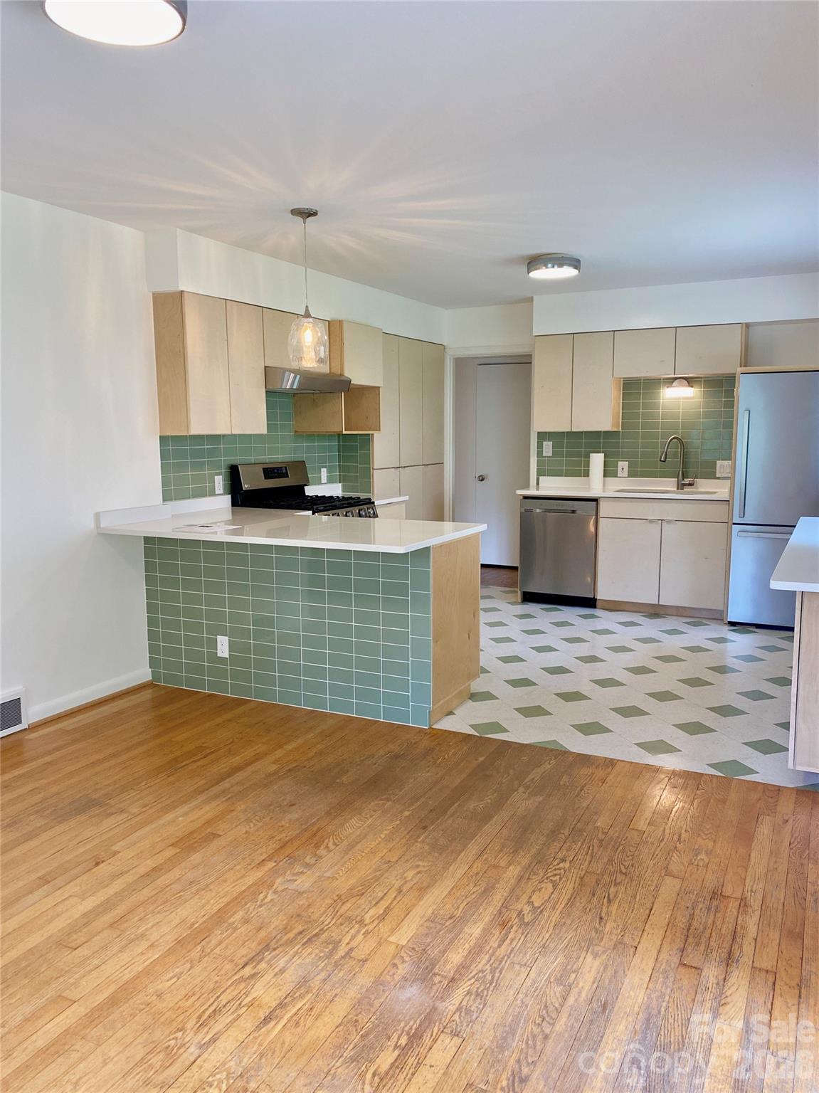 Woodland Hills - Residential