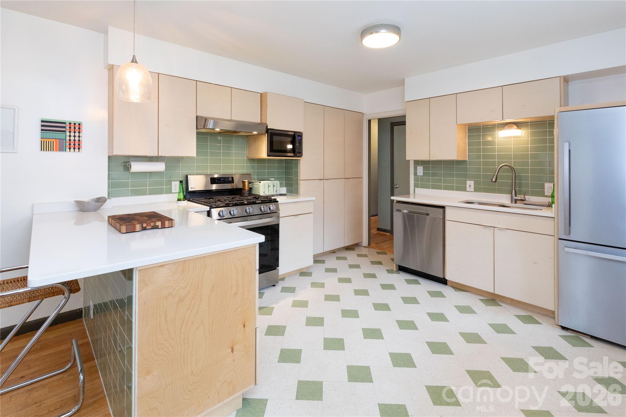 Woodland Hills - Residential