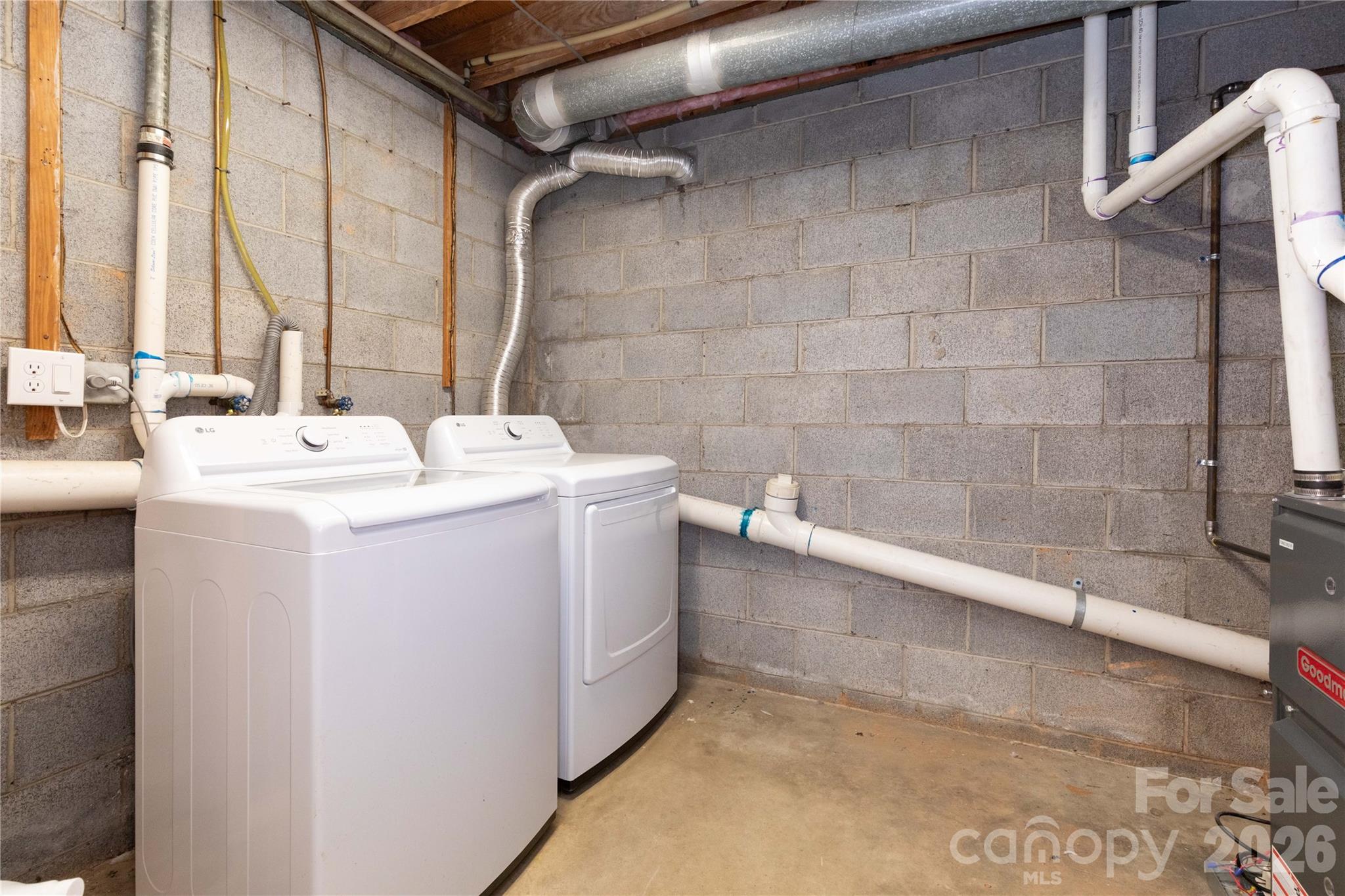 Woodland Hills - Residential