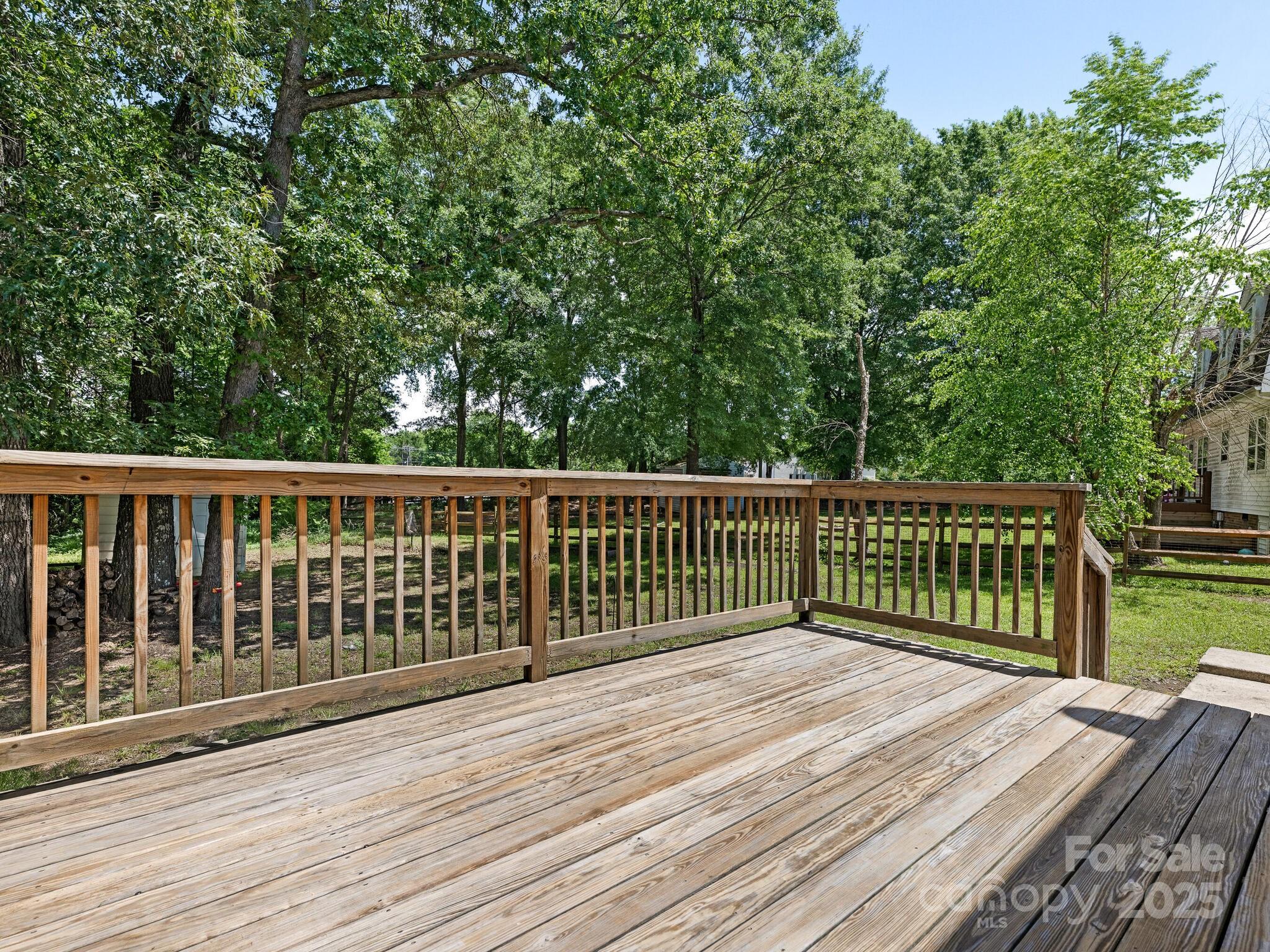 2240 Lawton Bluff Road