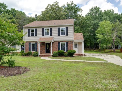 2240 Lawton Bluff Road Charlotte NC 28226