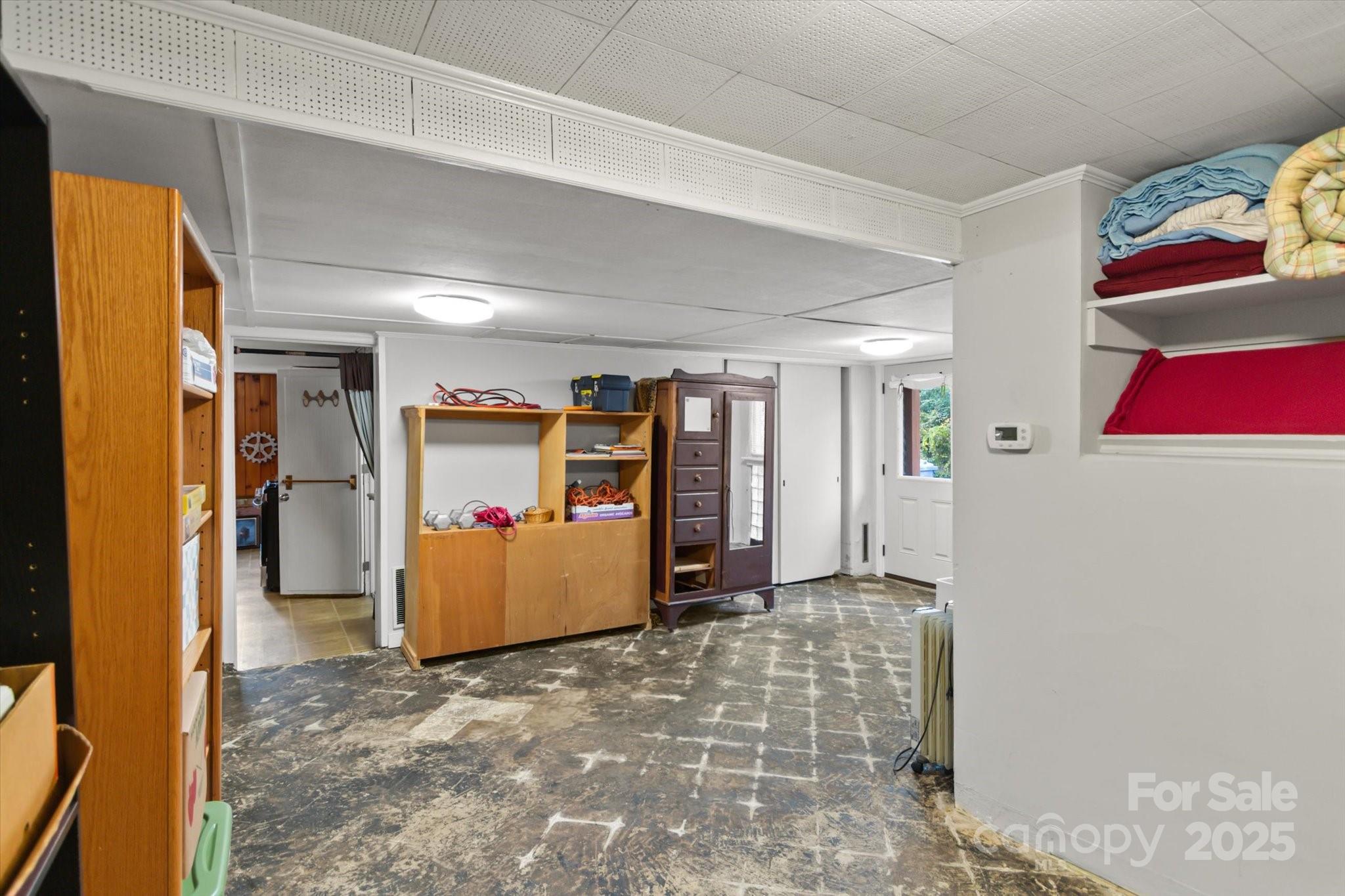 Royal Pines - Residential