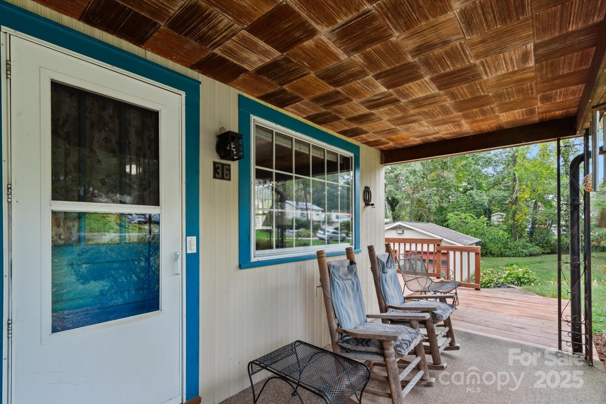 Royal Pines - Residential