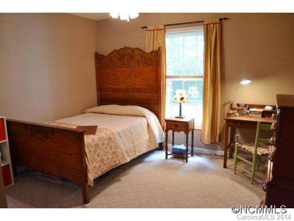 Lake Rugby Pines - Residential