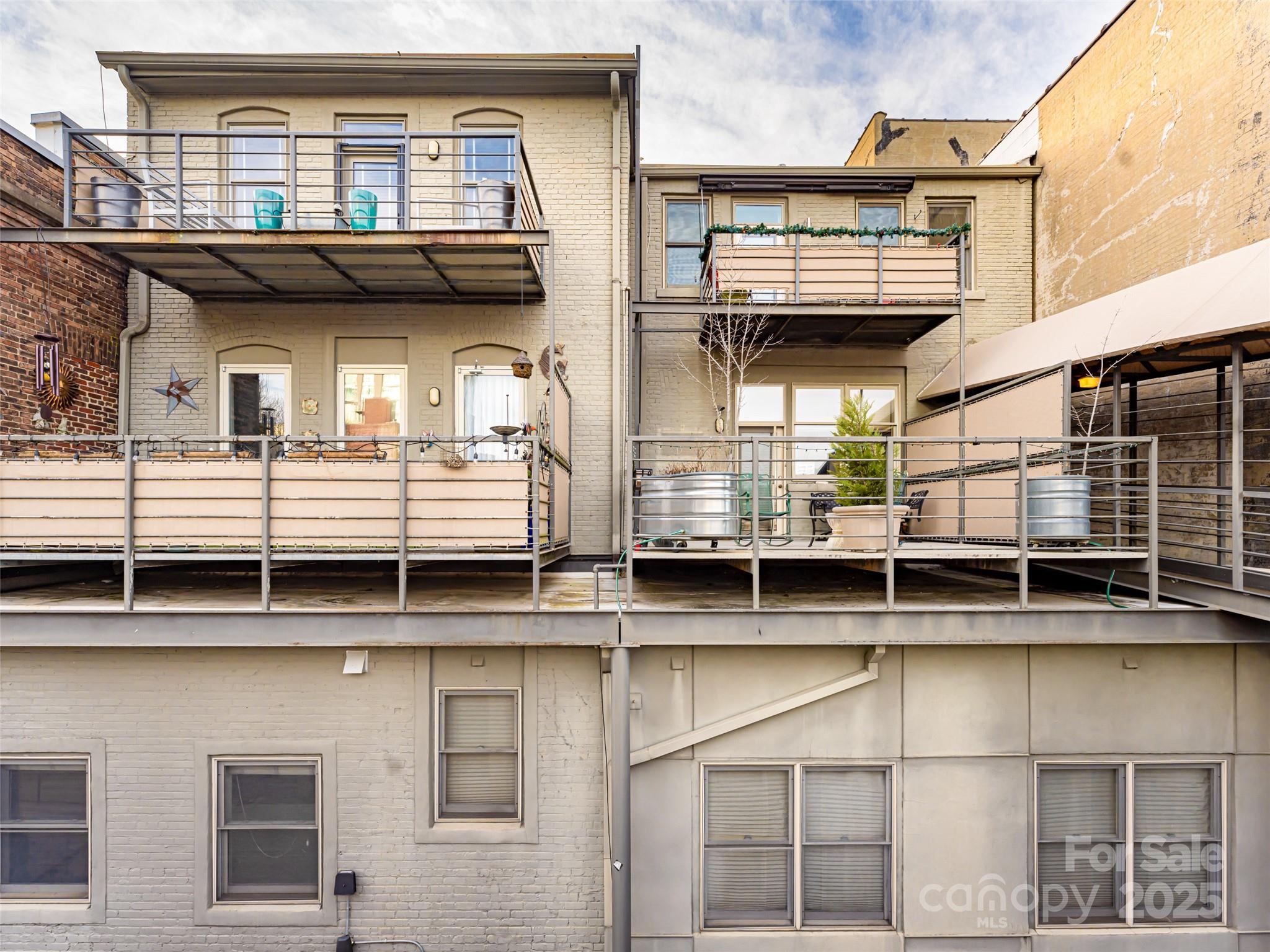 21 Haywood Street 3C