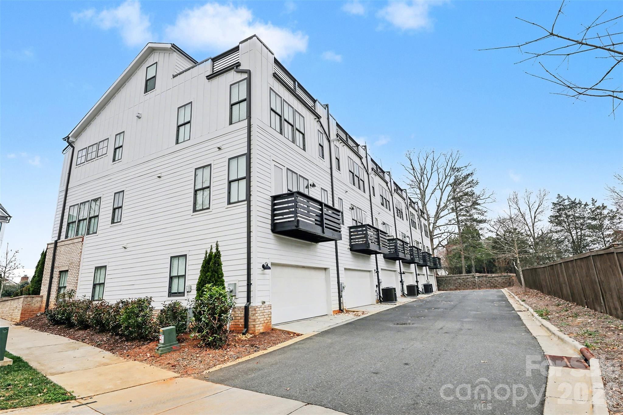 11934 Fiddlers Roof Lane