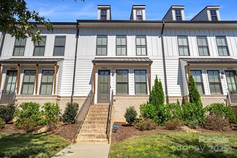 Photo of 11934 Fiddlers Roof Lane, Charlotte, NC 28277 (MLS # 4310249)