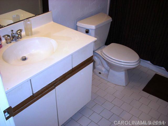 Emerald Point - Residential