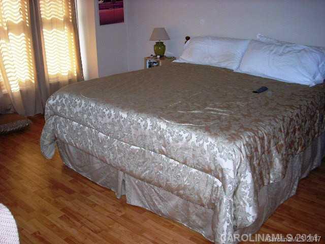 Emerald Point - Residential