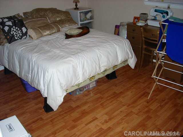 Emerald Point - Residential