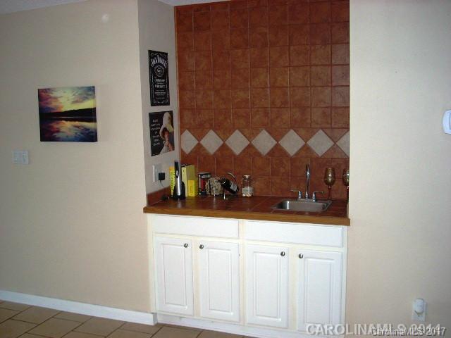 Emerald Point - Residential