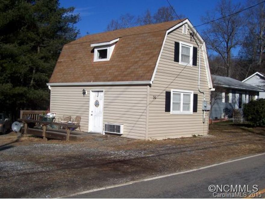 Cute 1BD/1BA home in Fairview priced to sell! This is a darling little home in great shape with H/W floors, open kitchen and a sweet yard with a creek. This property would make a great rental (rented for $695.00), second home or a perfect main home! Come see!