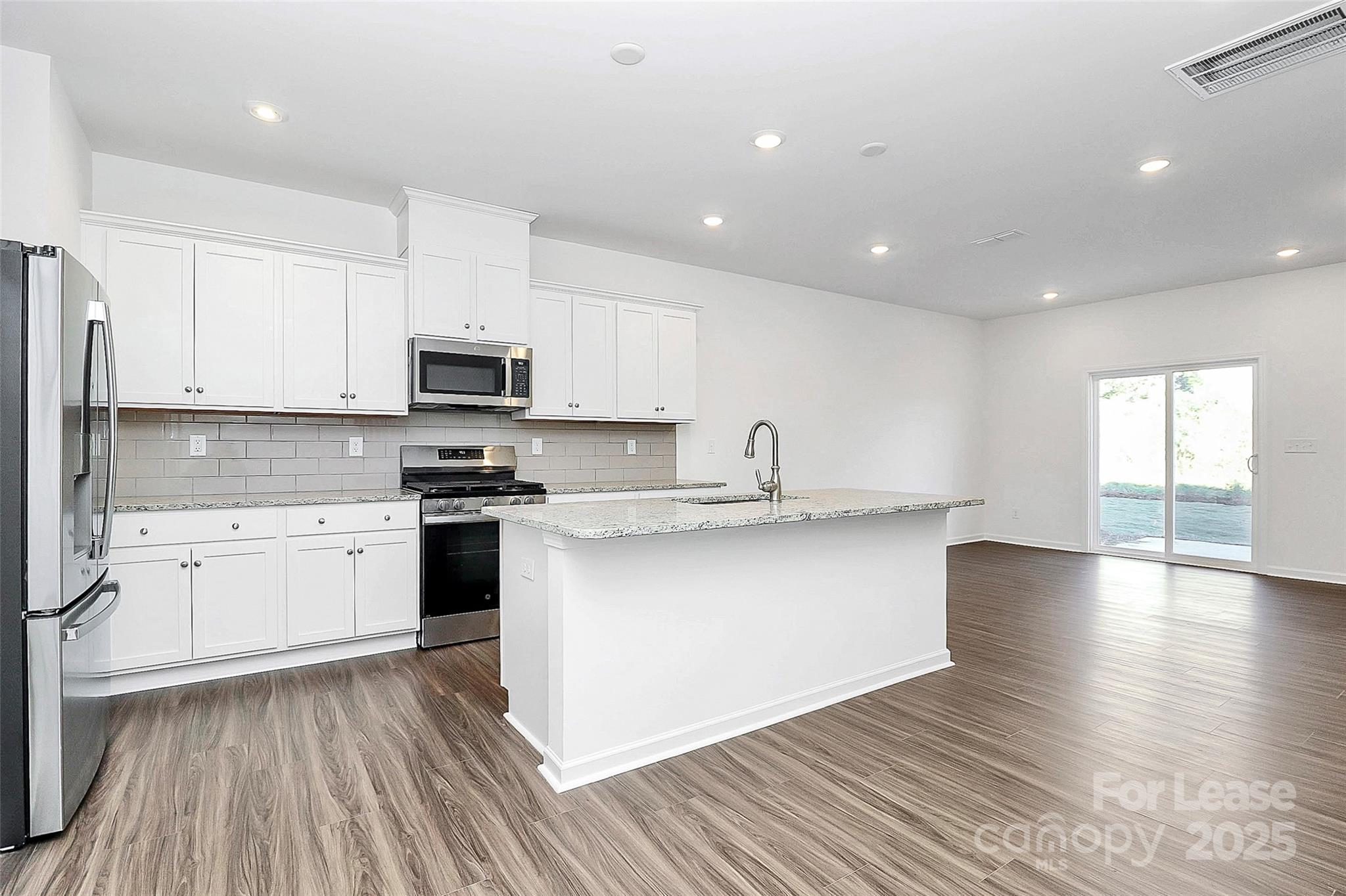 Secrest Landing - Residential Lease