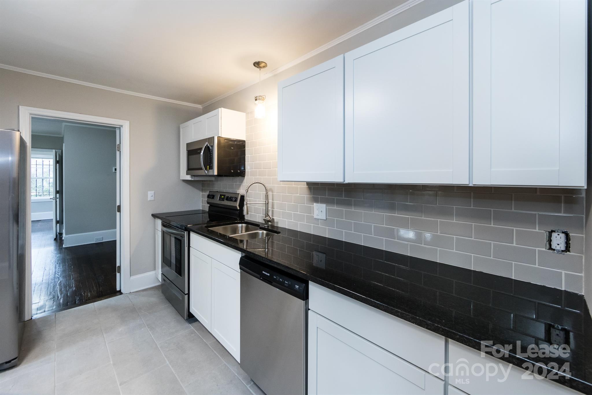 Sunnyside - Residential Lease