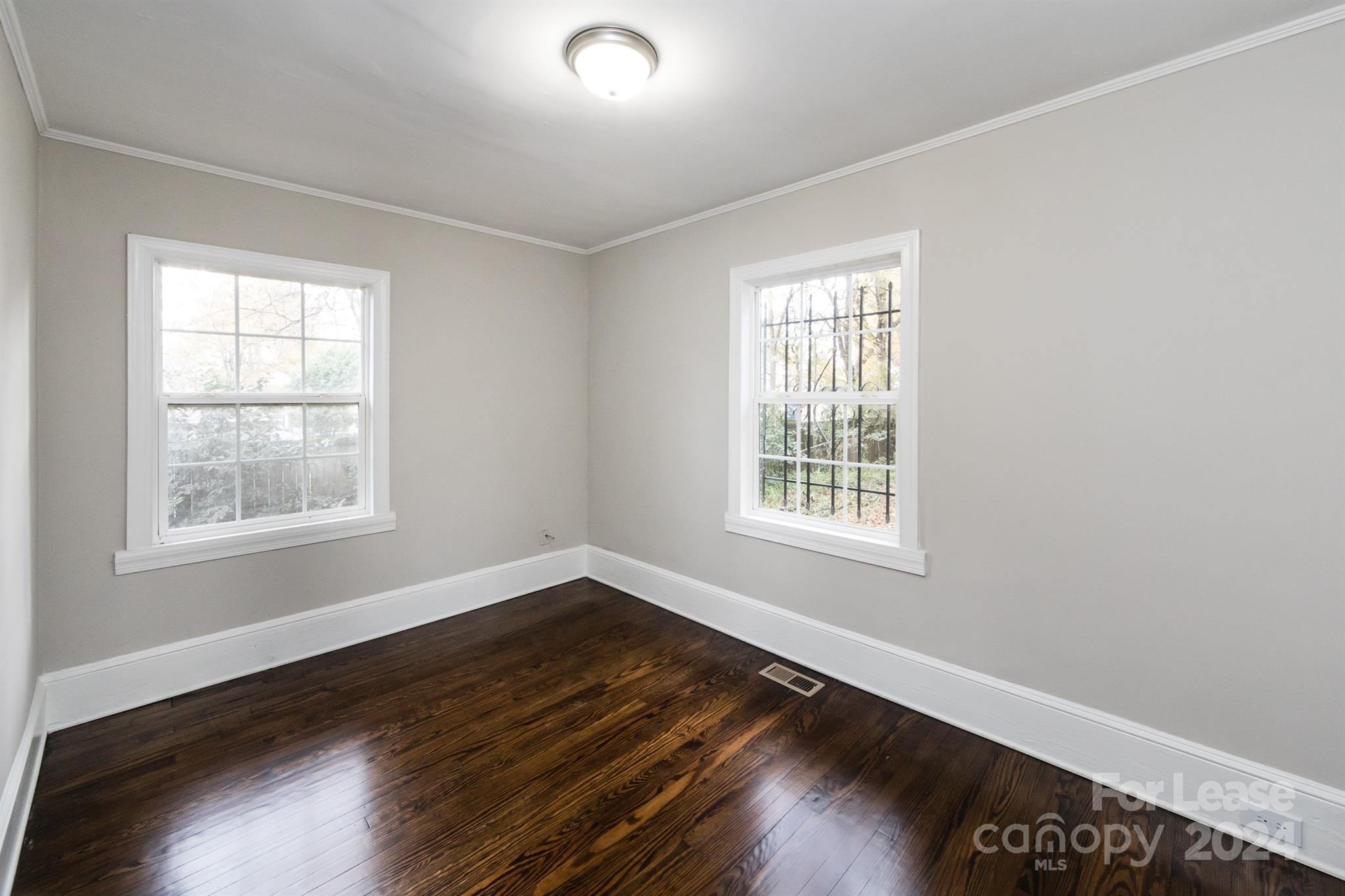 Sunnyside - Residential Lease