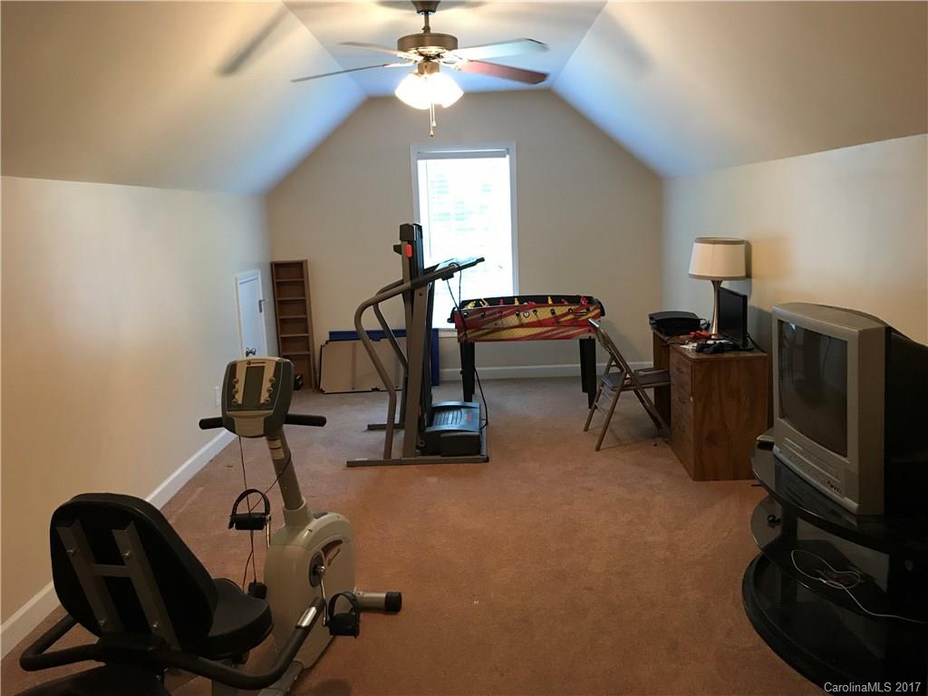 Pine Meadows - Residential