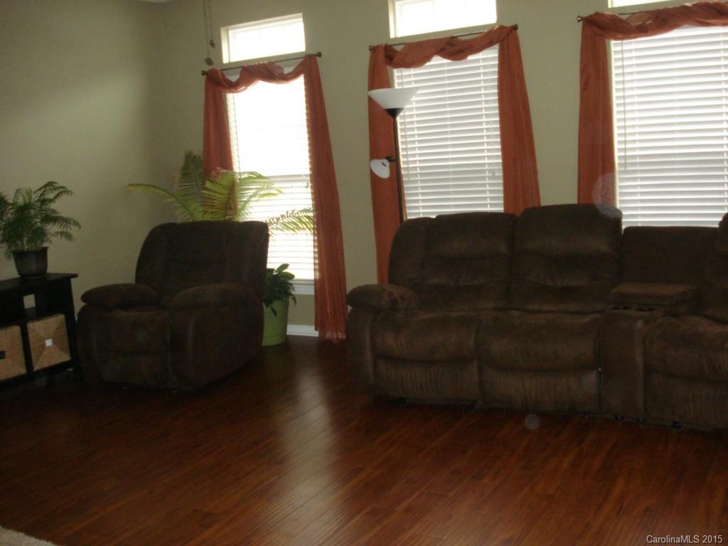 Autumn Cove At Lake Wylie - Residential