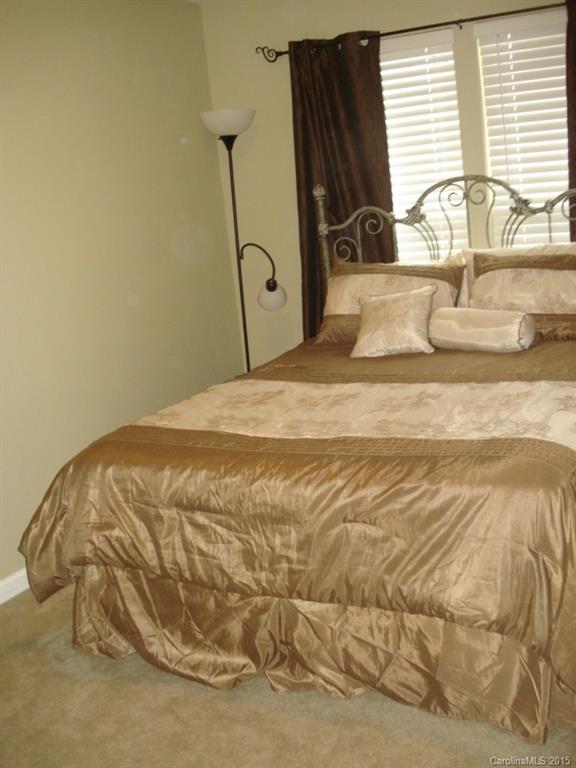 Autumn Cove At Lake Wylie - Residential