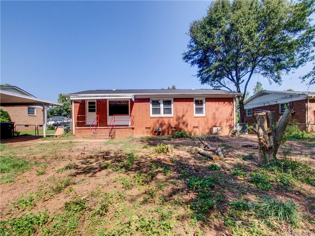 Pinecrest - Residential