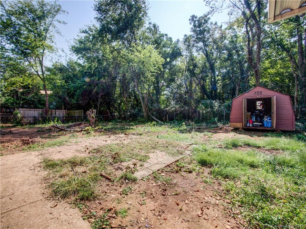 Pinecrest - Residential