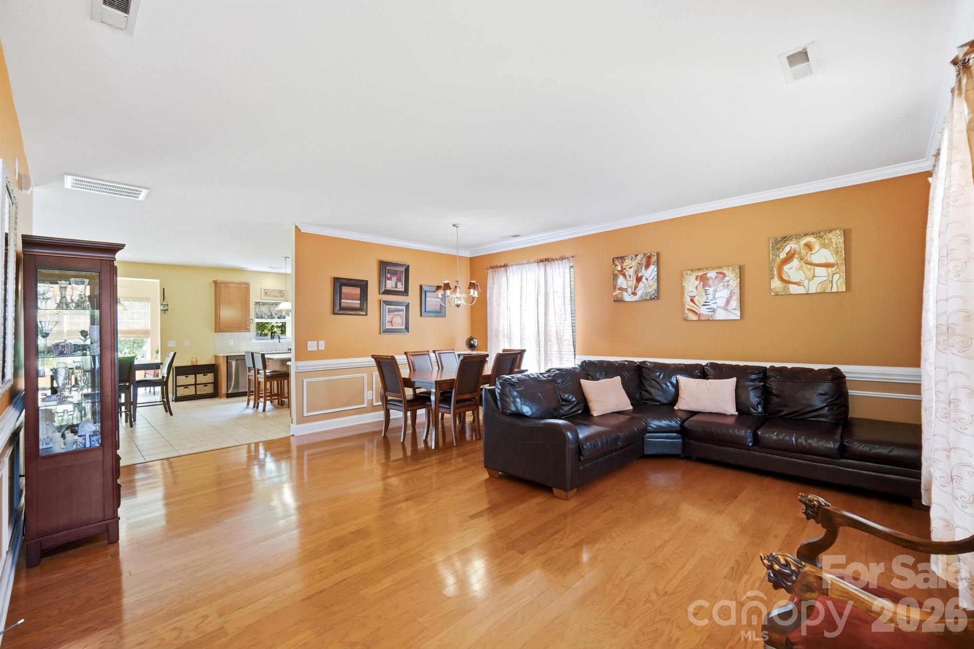 6014 Magna Lane