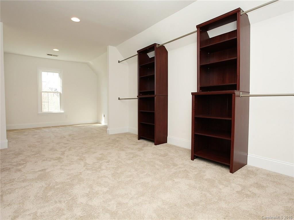 Beacon Knoll - Residential